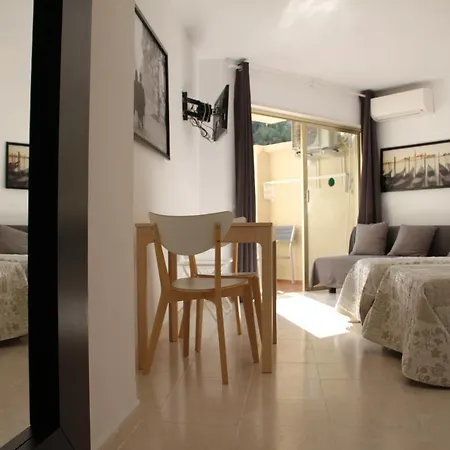 Estudio Luxury Primera Linea De Playa Parking Gratuito